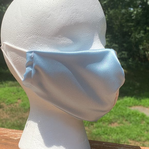 Christian Dior Floral Satin Face Mask Washable - Picture 3 of 8